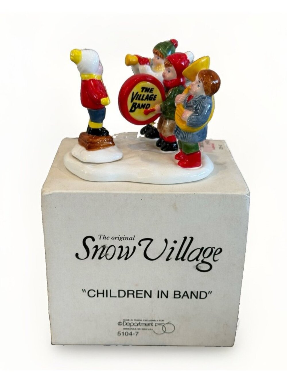 Dept 56 Snow Village Accessories Children In The Band 5104-7